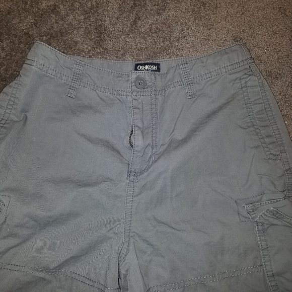Oshkosh B'gosh Kids Cargo Shorts 14 Green. - Picture 2 of 5